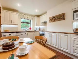 Churchdale Farm - Wye Cottage