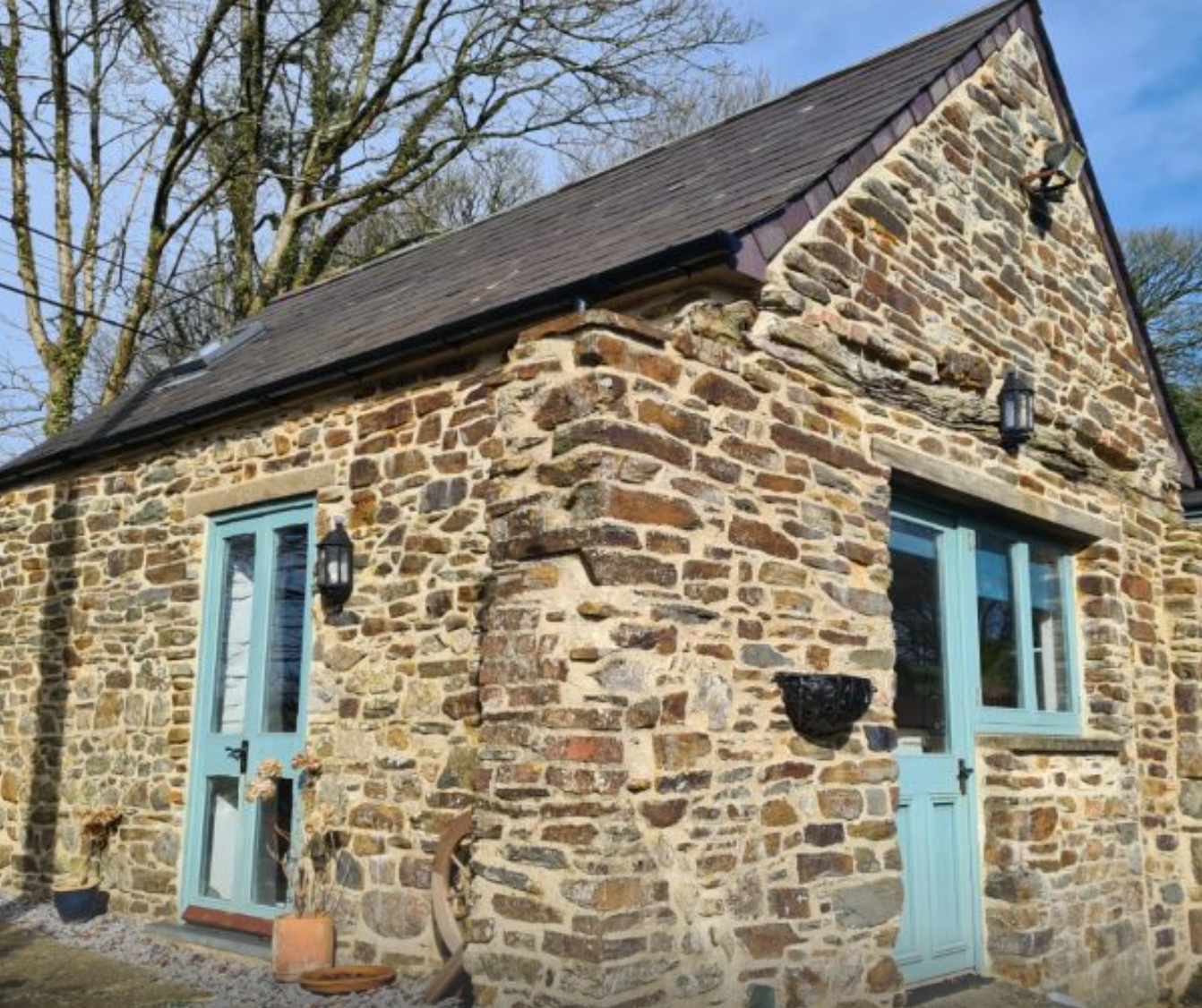 Cuffern Manor Country House