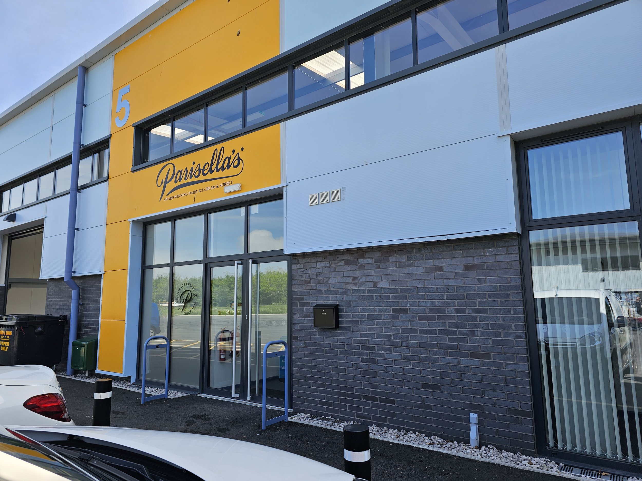 Parisellaâ€™s Ice Cream Parlour