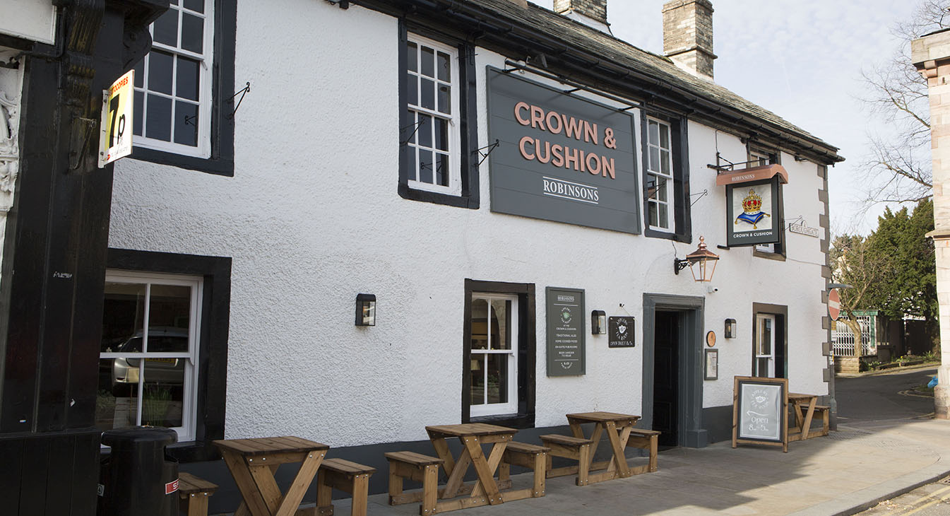 Crown & Cushion Inn