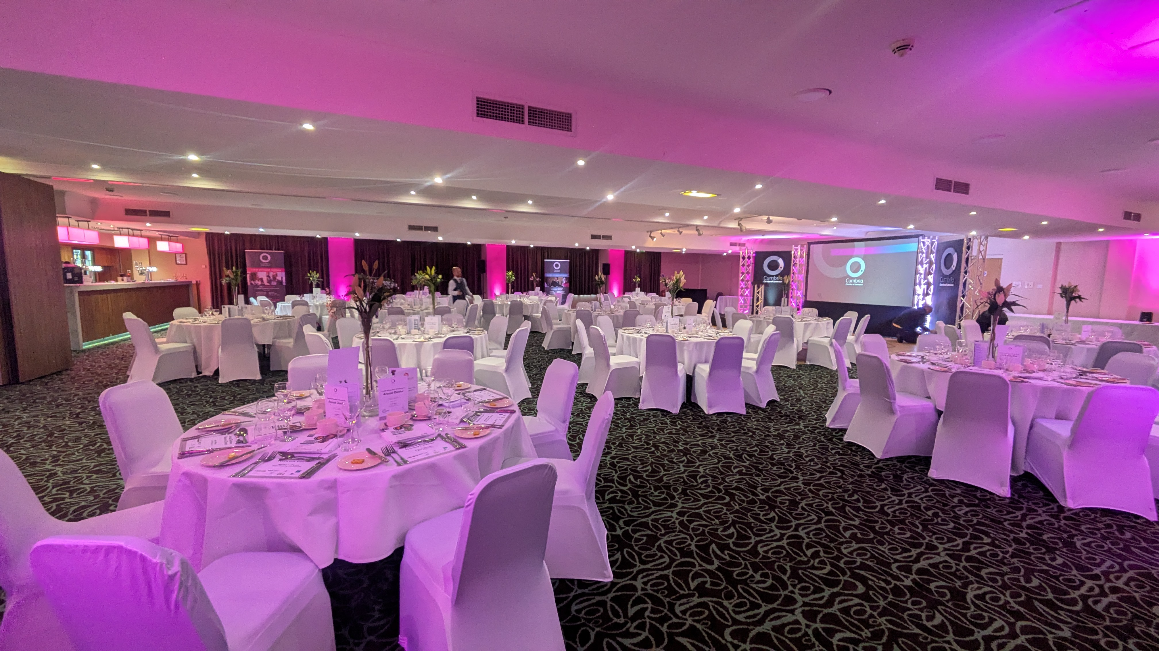 Greenhouse Bar (Castle Green Hotel)