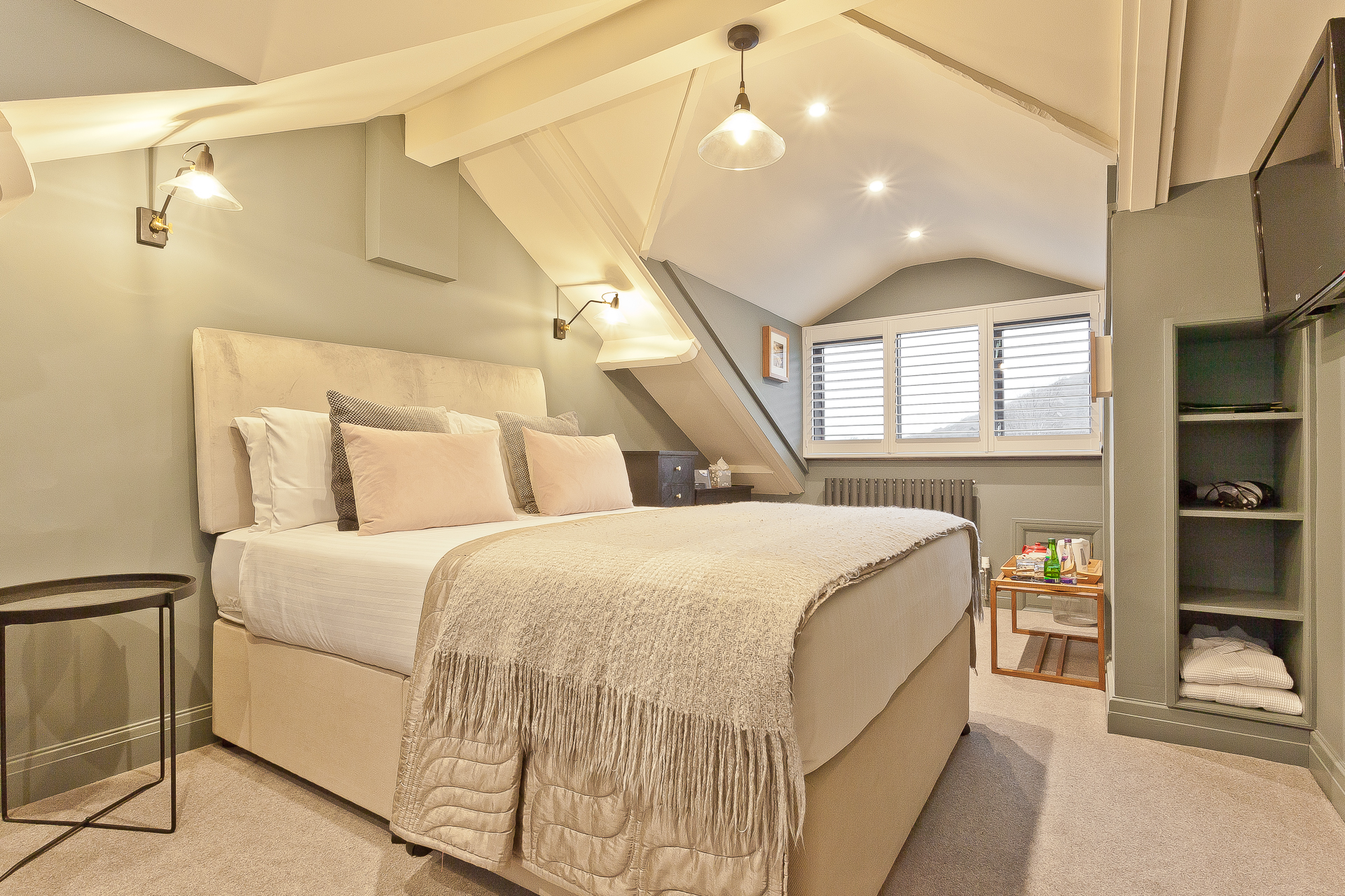 Newby Bridge Hotel