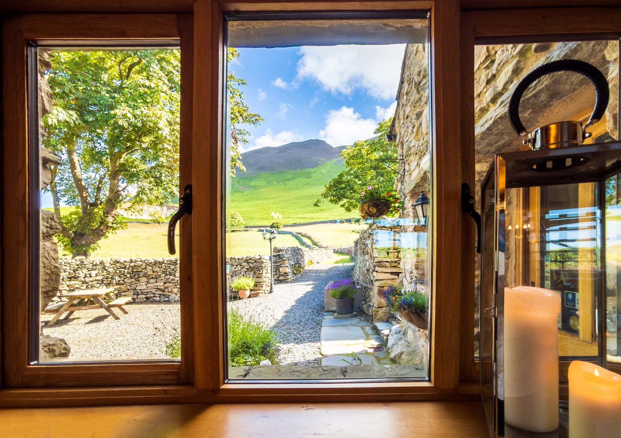 Wayside (& Whiskey Barn) Guest Accommodation