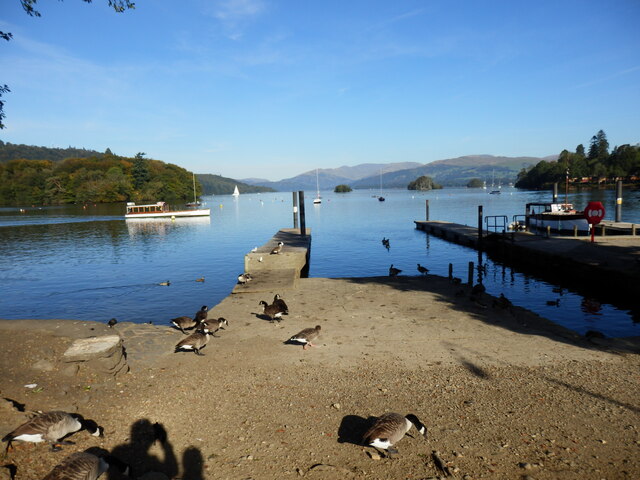 Windermere Aquatic Electric Boat Hire