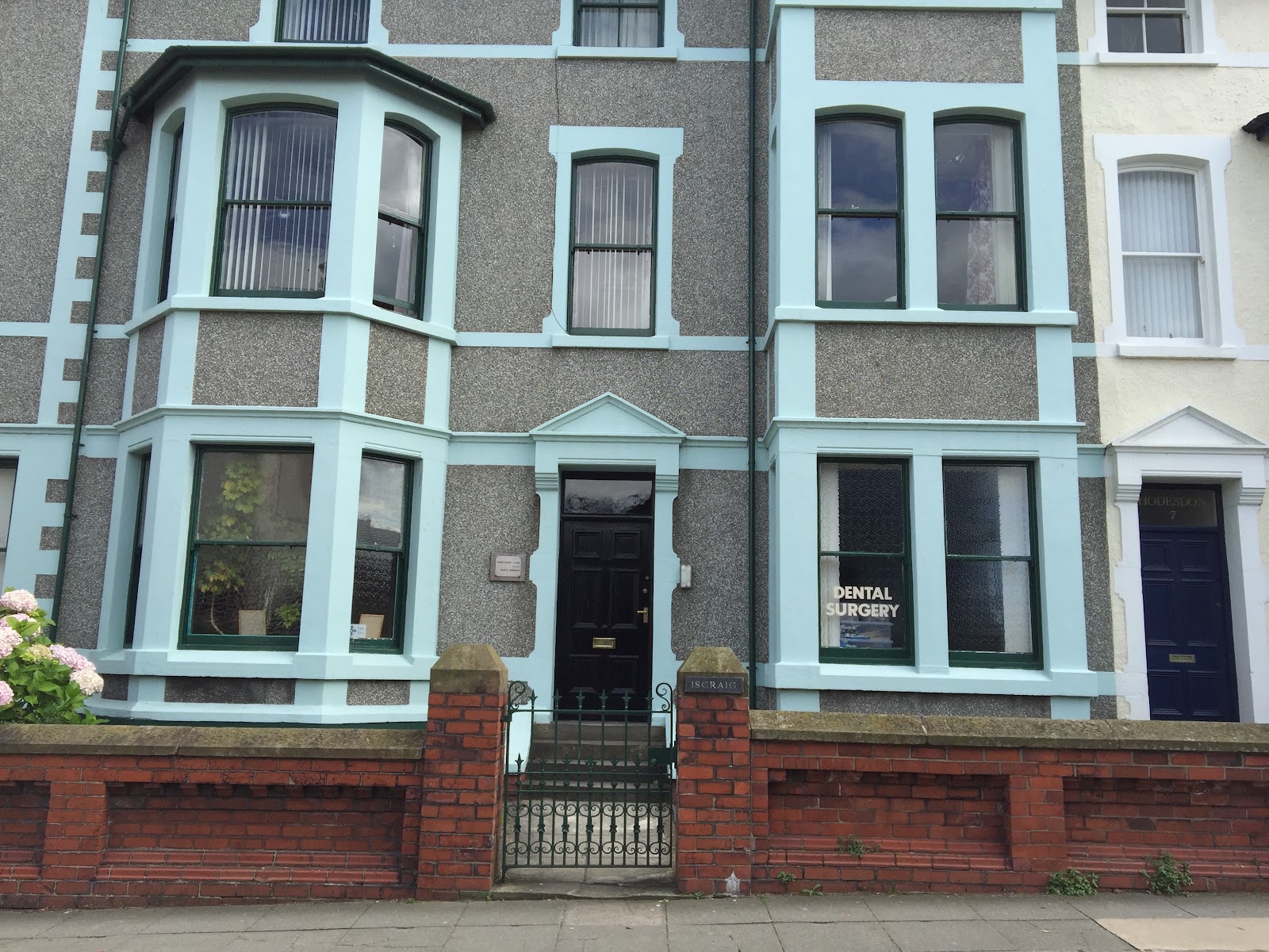 ISCRAIG DENTAL SURGERY