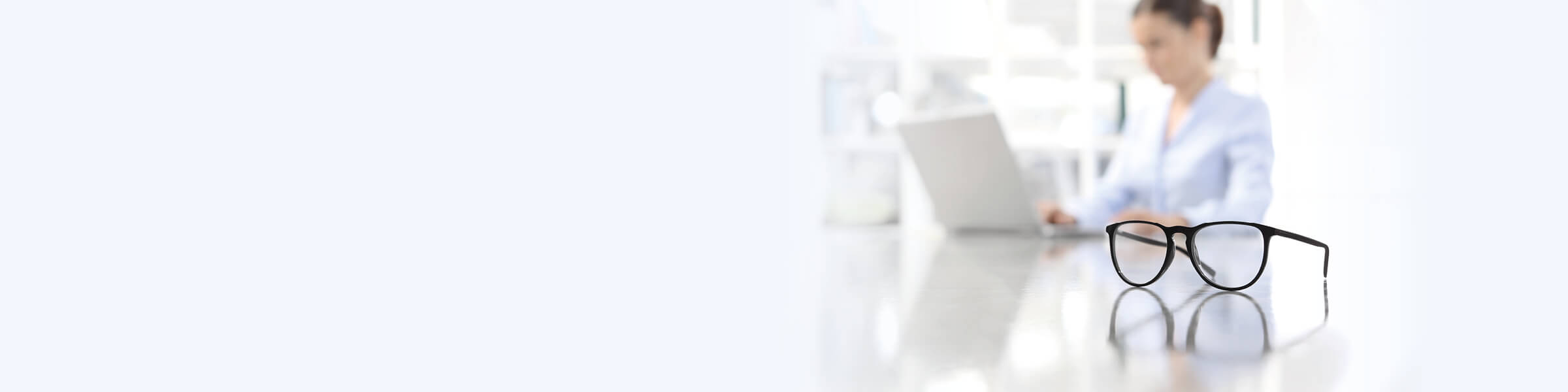 HOWIE & TICKNER OPTOMETRISTS