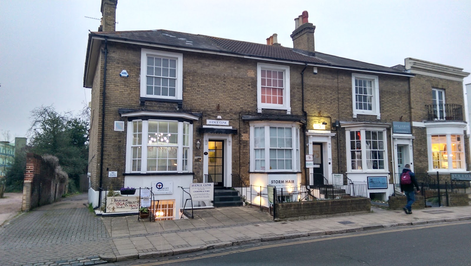 Avenue Chiropractic Clinic