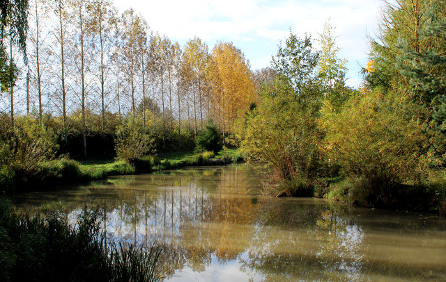 The Oaks Lakes