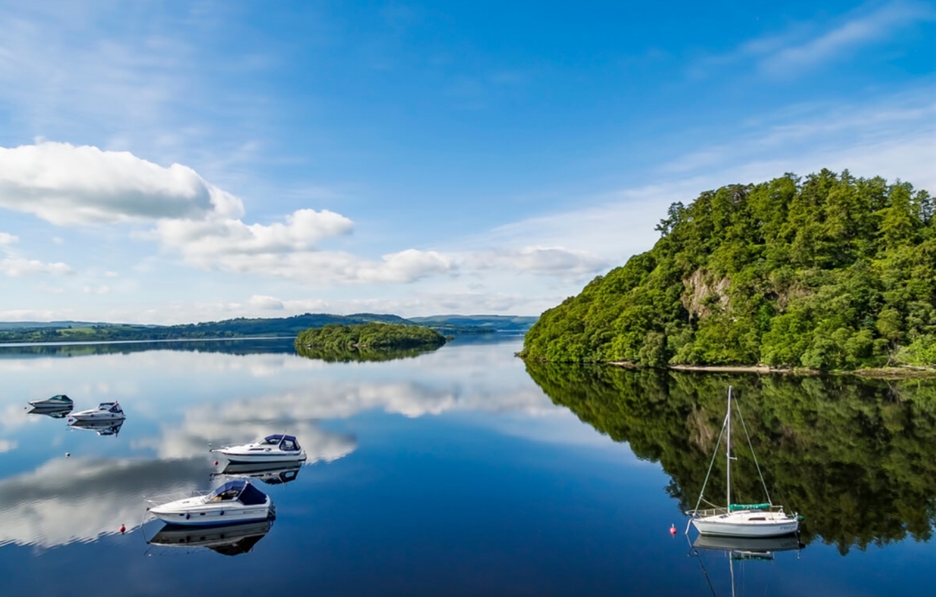 Cruise Loch Lomond photo