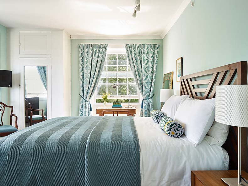 Harrabeer Country House Rooms & Barns photo