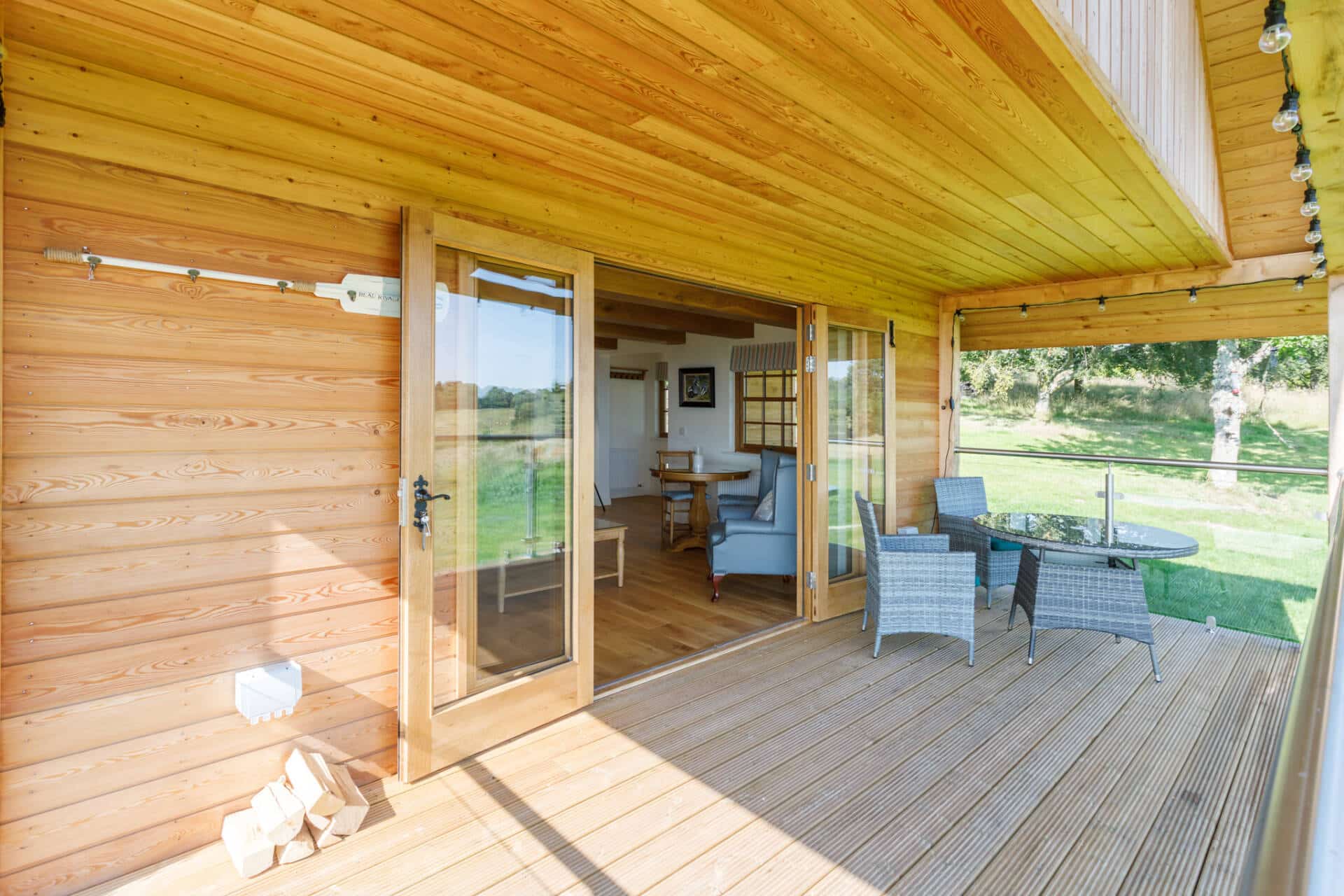 Lakeview Cottages photo