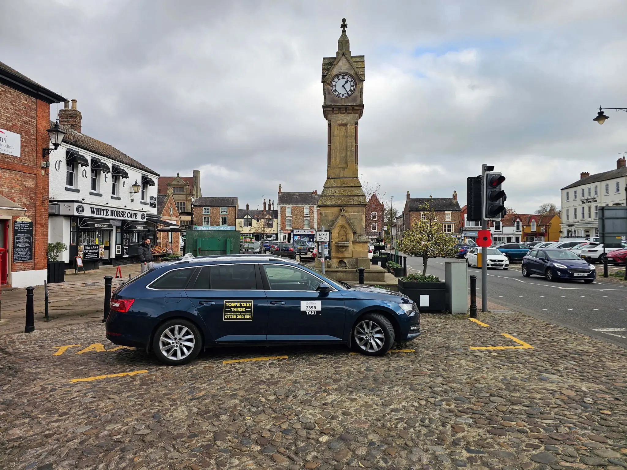Toms Taxi photo