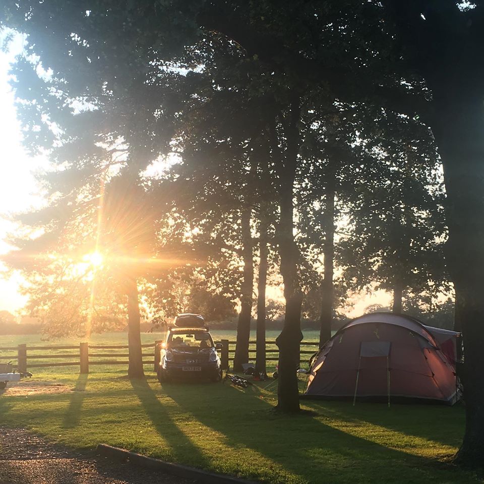 Broomhill Farm Camping & Caravanning photo