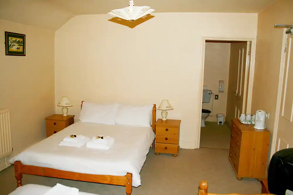 Crown Hotel photo