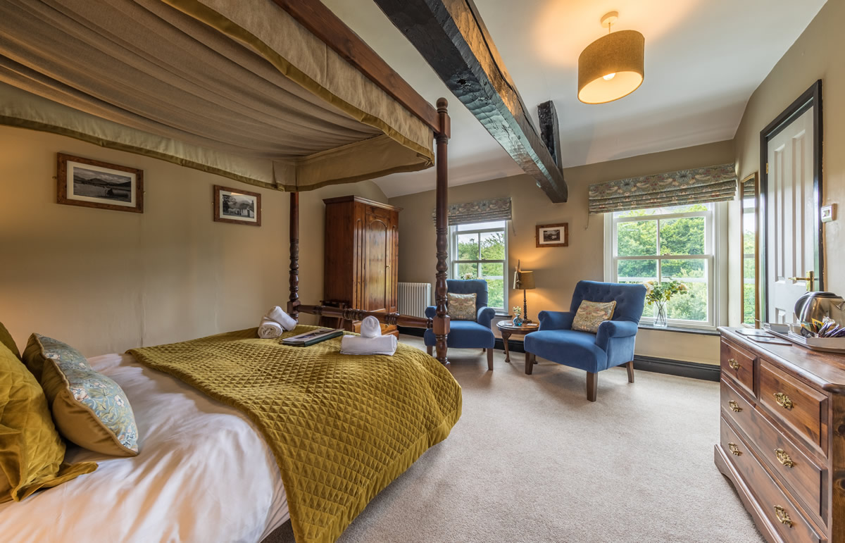 Kirkstile Inn photo