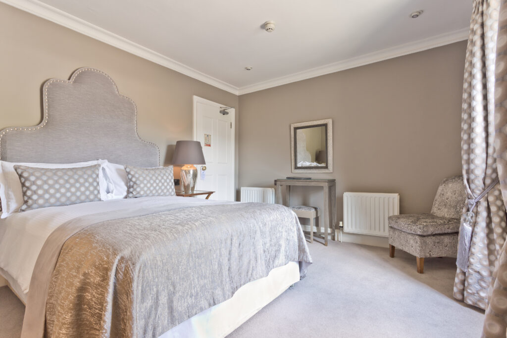 Bridge Hotel photo