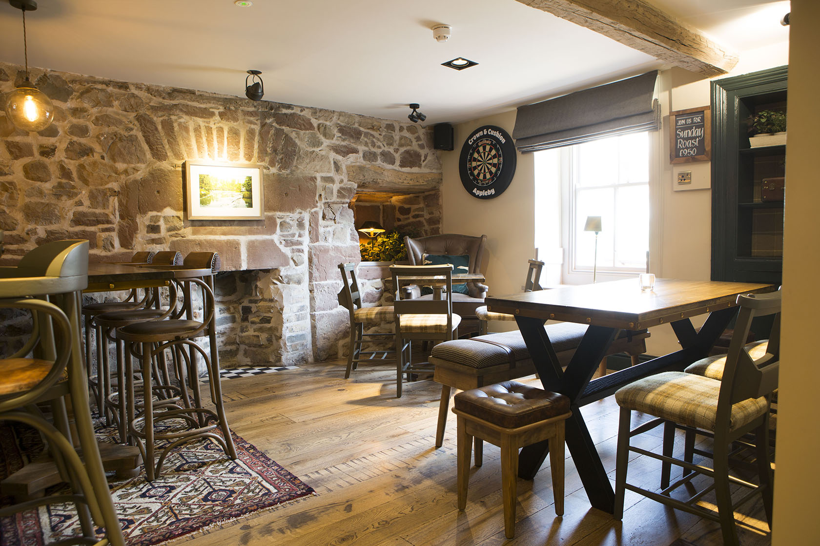 Crown & Cushion Inn photo