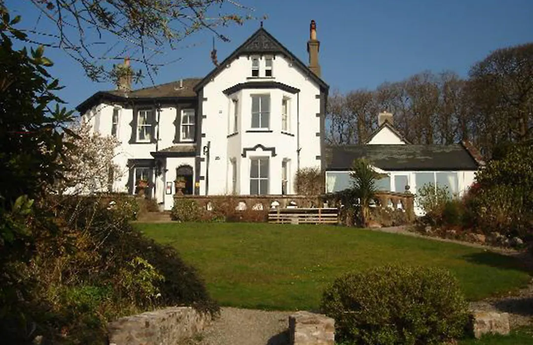 Low Wood Hall Hotel photo