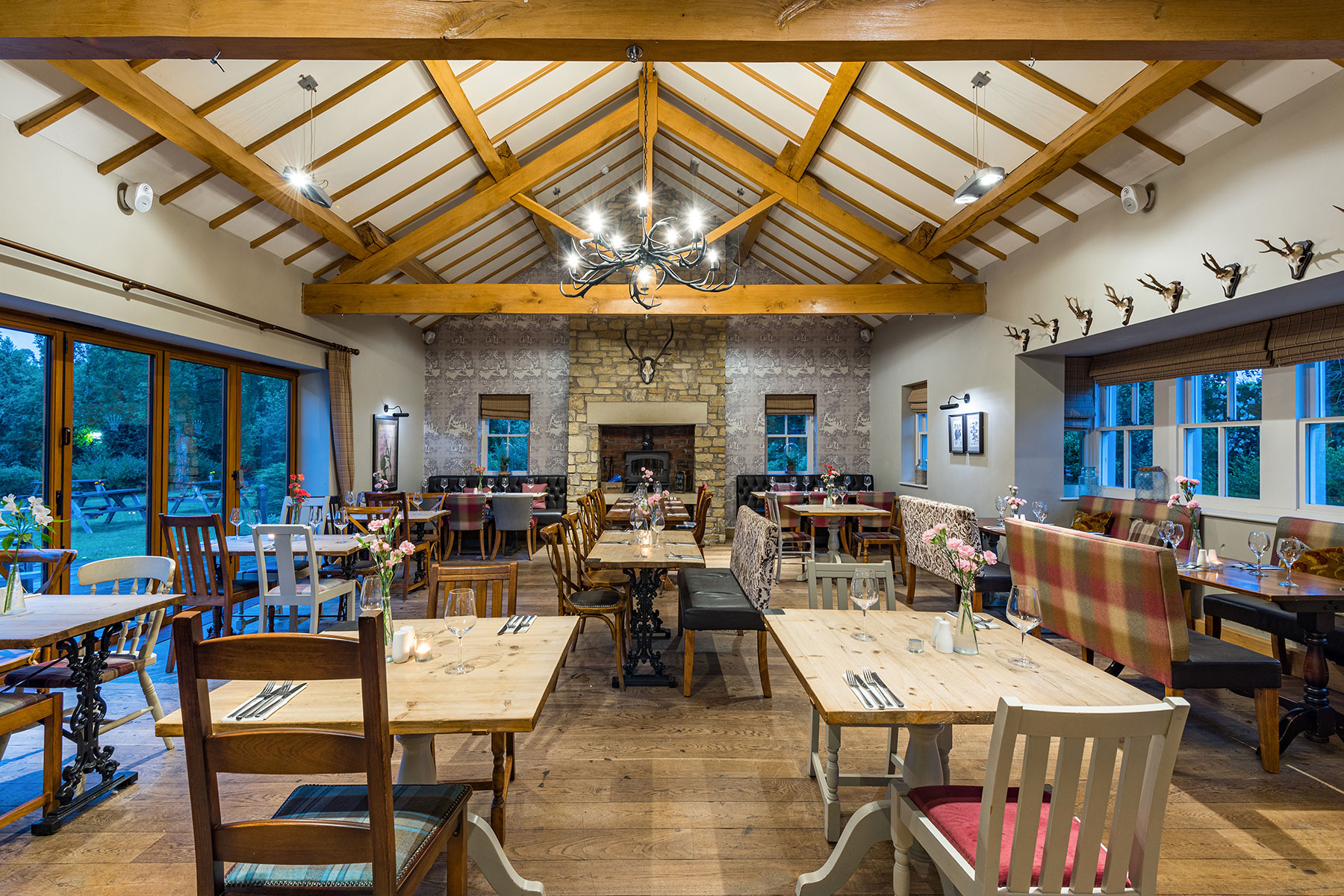 Queen's Arms Inn photo