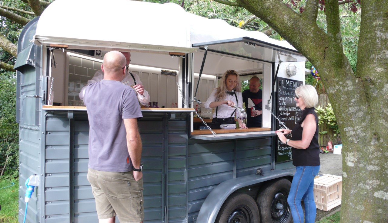 Vintage Box Bar - Mobile Bar Lancashire photo
