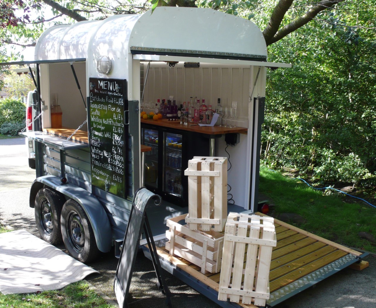 Vintage Box Bar - Mobile Bar Lancashire photo