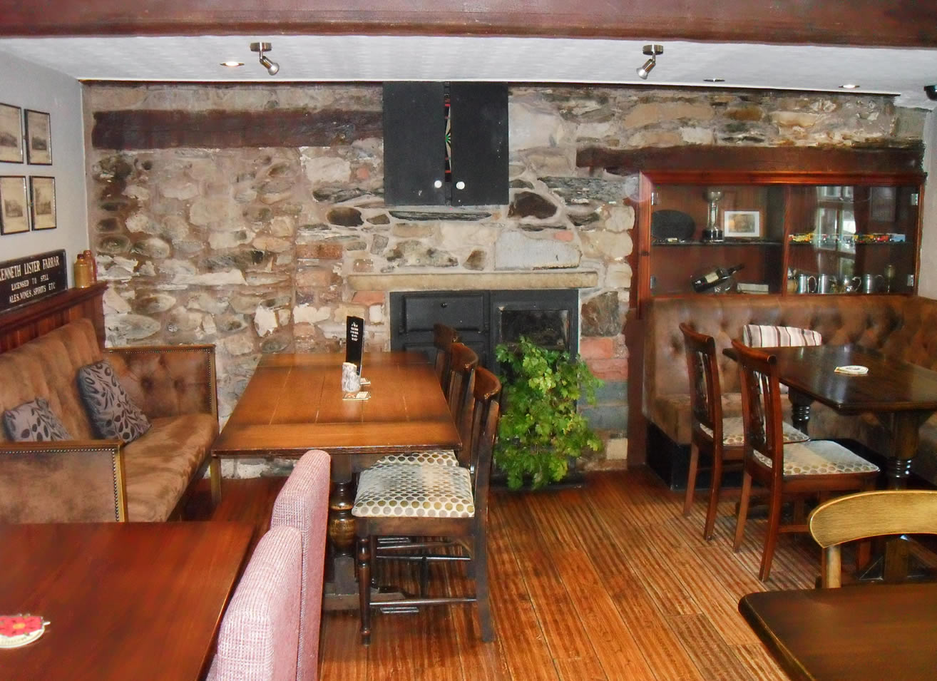 Engine Inn photo