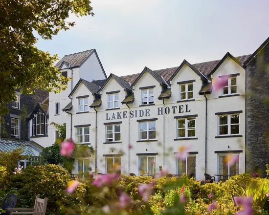 Lakeside Hotel photo