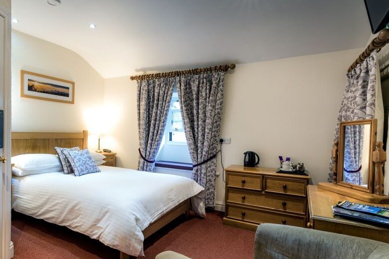 Britannia Inn photo
