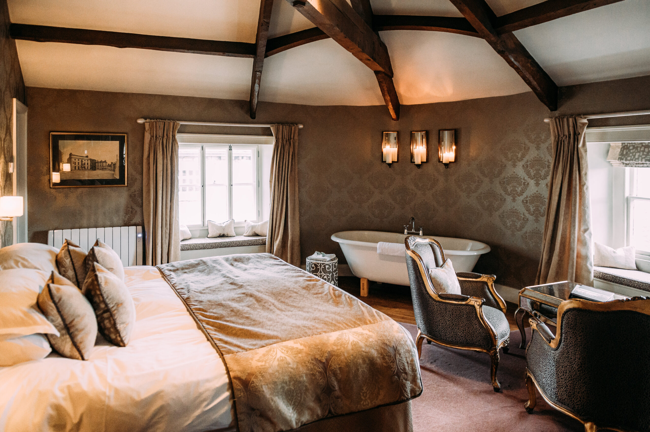 Royal Hotel photo