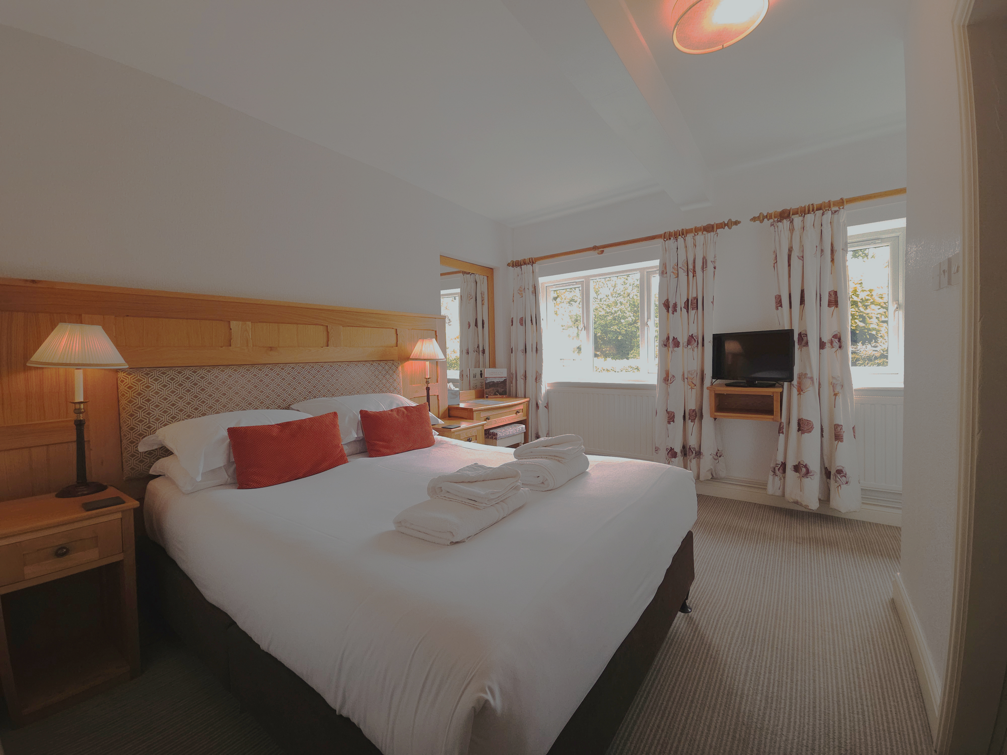 Ambleside Manor Vegetarian Guest House photo