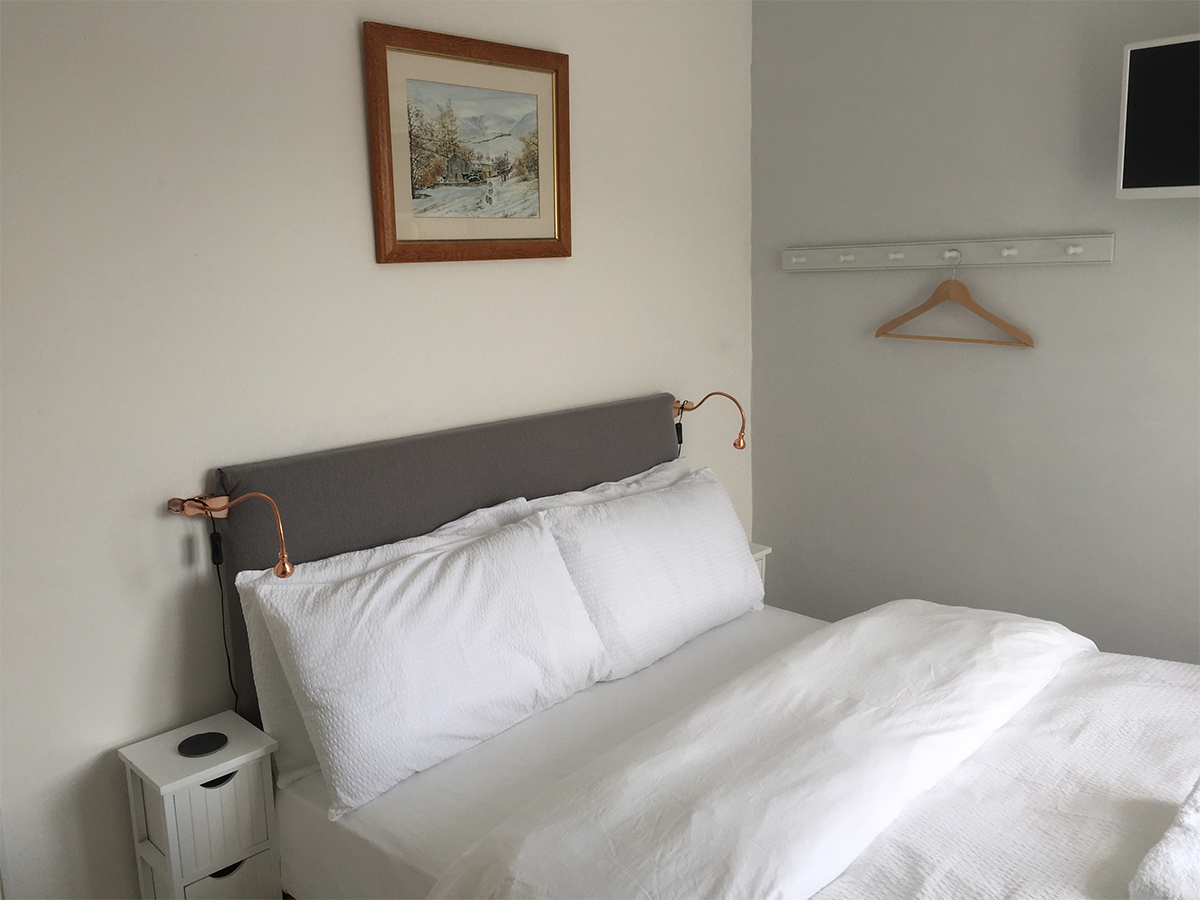 Hollin Root Farm and Lodge B&B photo