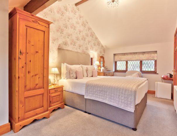 Newby Bridge Hotel photo
