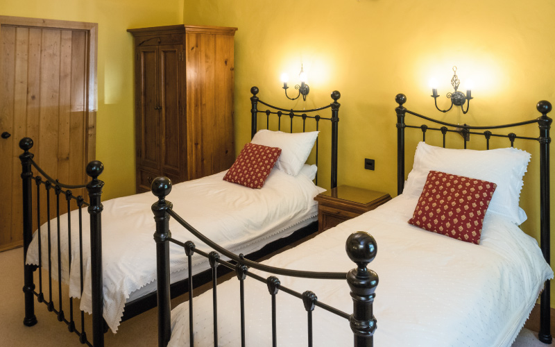 Wayside (& Whiskey Barn) Guest Accommodation photo