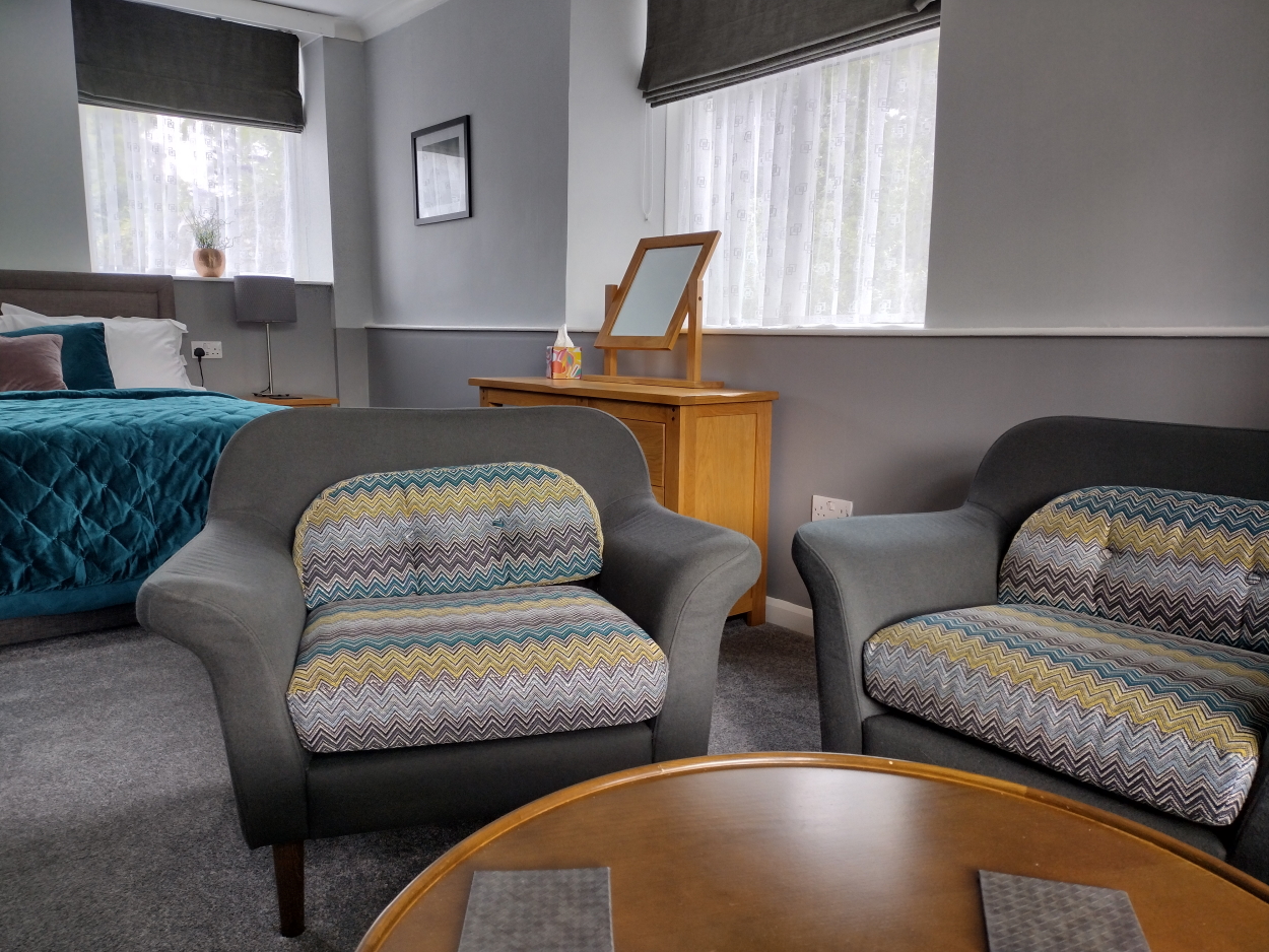 Apartments At Bluebird Lodge photo