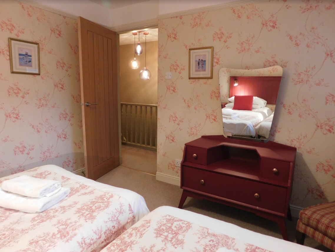 Jasmine Cottage photo
