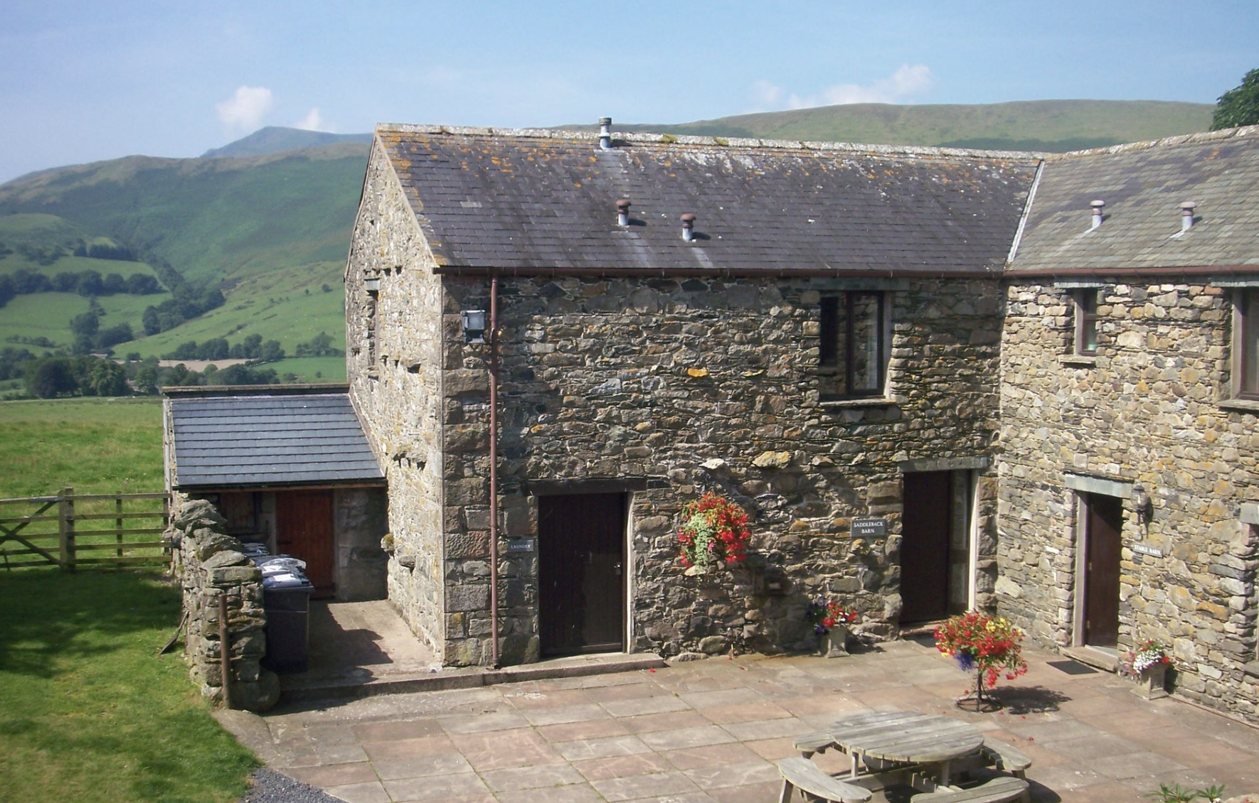 Near Howe photo