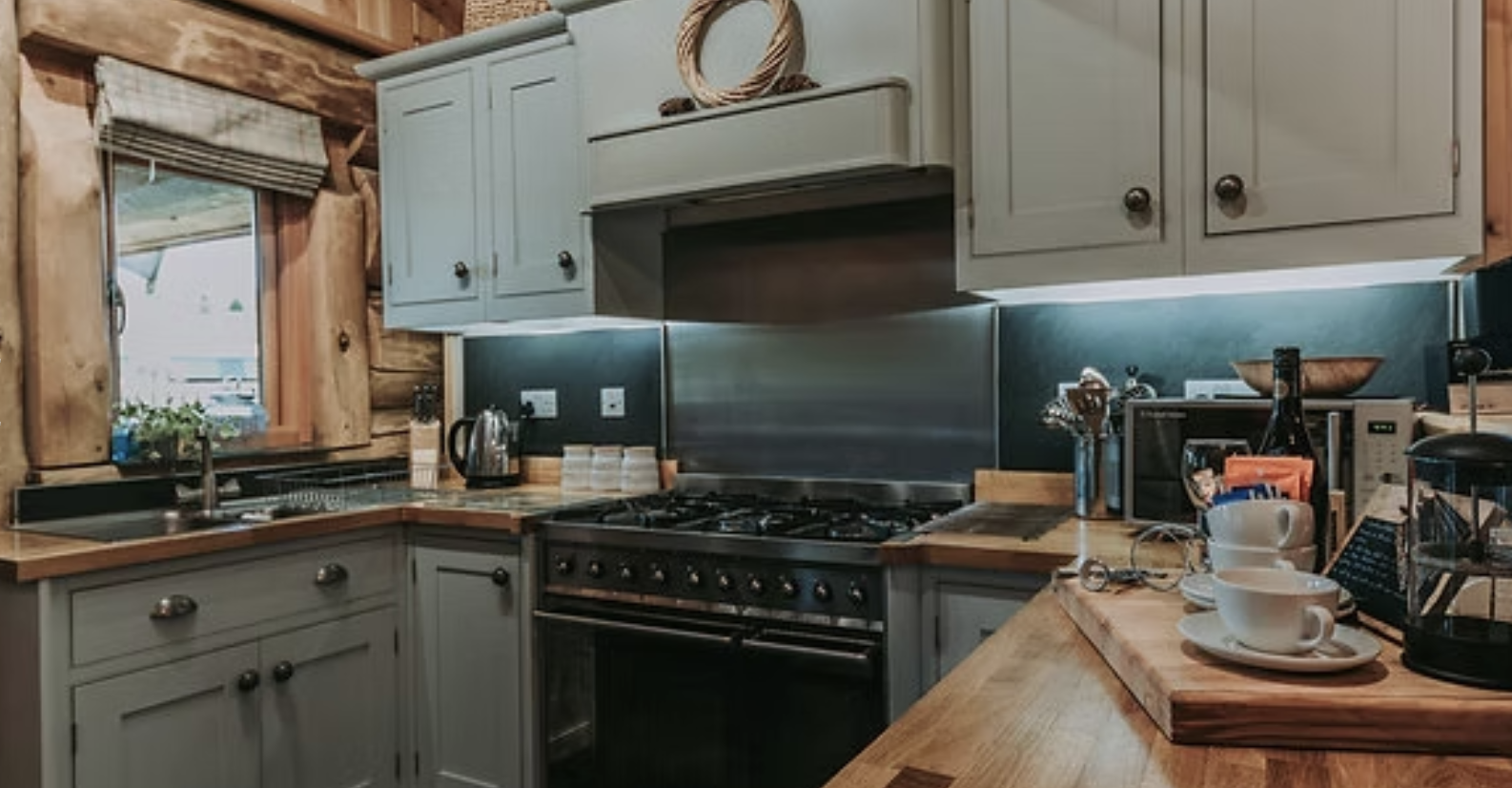 Newland Valley Log Cabins photo