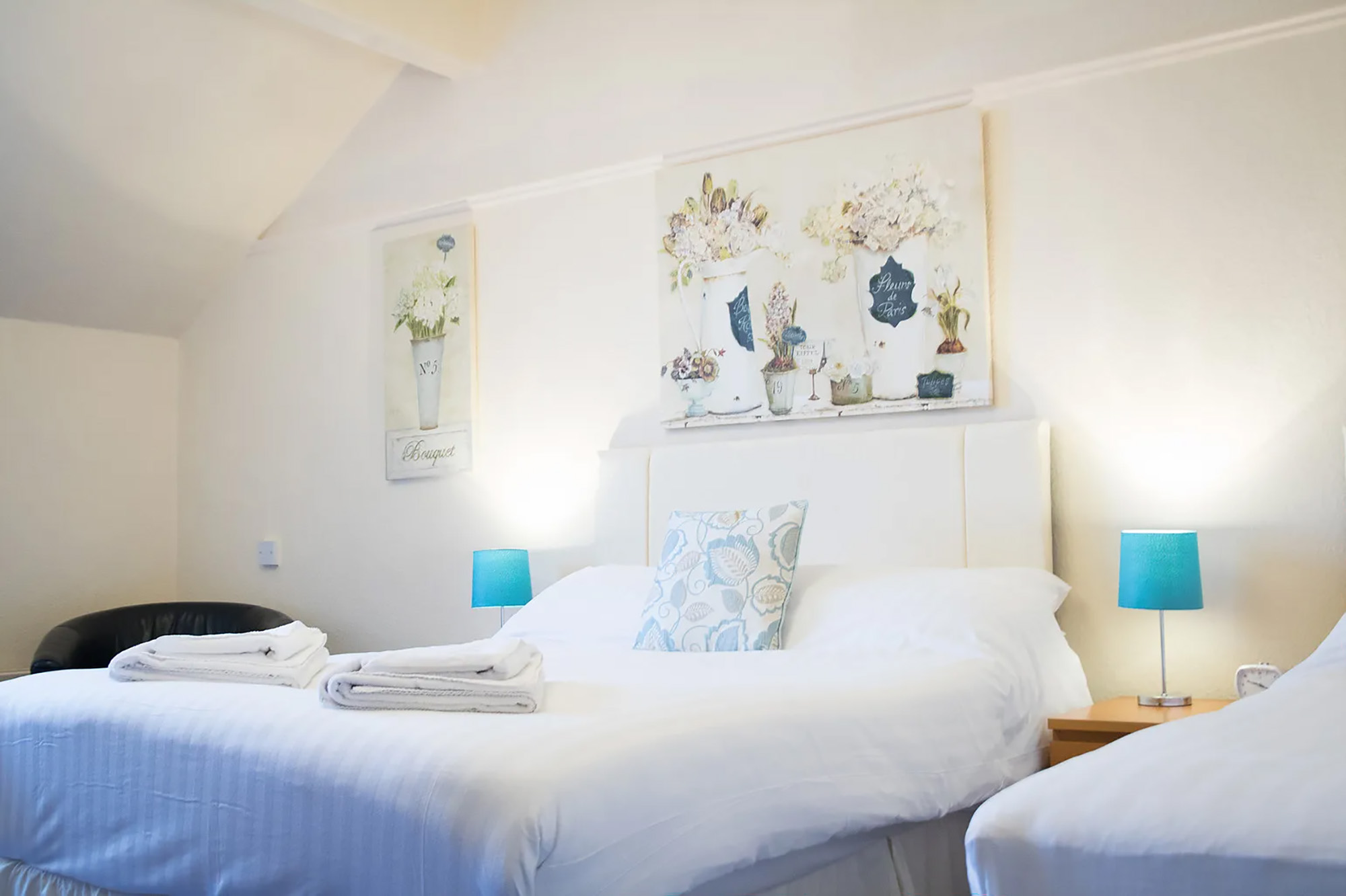 Thornleigh Hotel photo