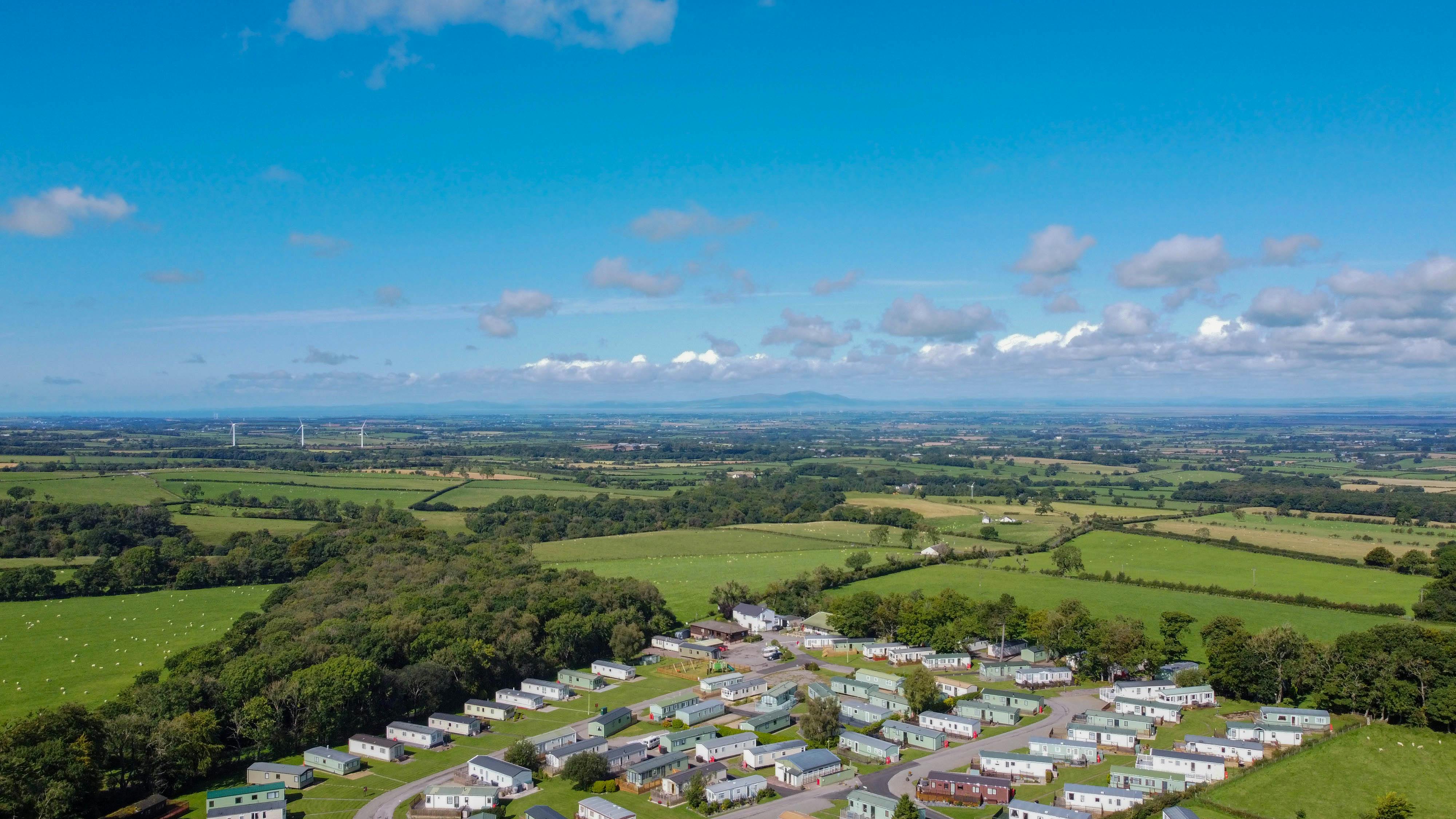 Hill of Oaks Caravan & Lodge Park photo