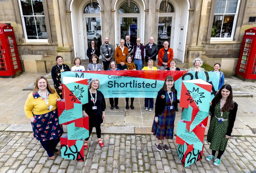 Skipton Town Hall photo